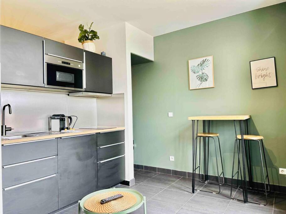 Апартаменти Vieux-Lille - Studio Haut De Gamme Екстер'єр фото